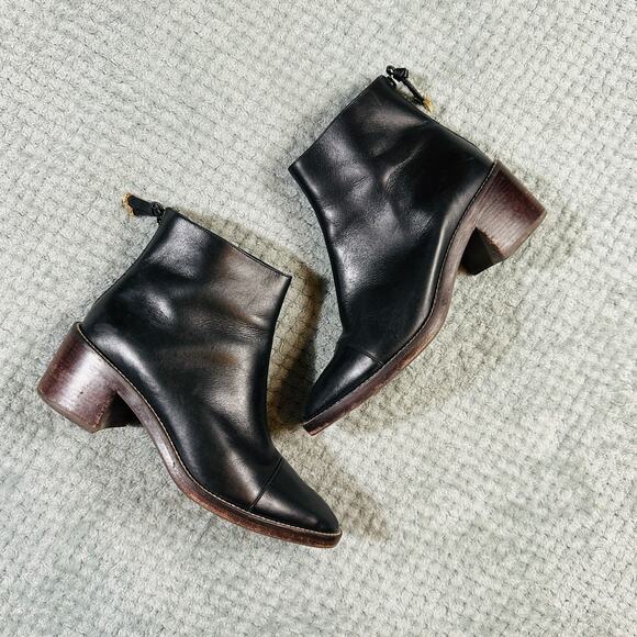 COLE HAAN Black Leather Brown Wood Sole Winnie Block Heel Ankle Boots 8.5 - Picture 1 of 9